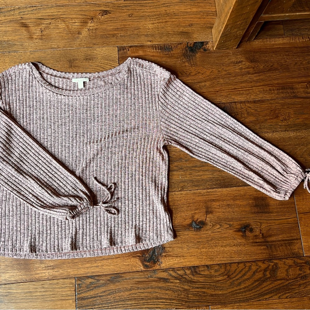 Ella Moss, Large Women’s, Mauve metallic pleated blouse